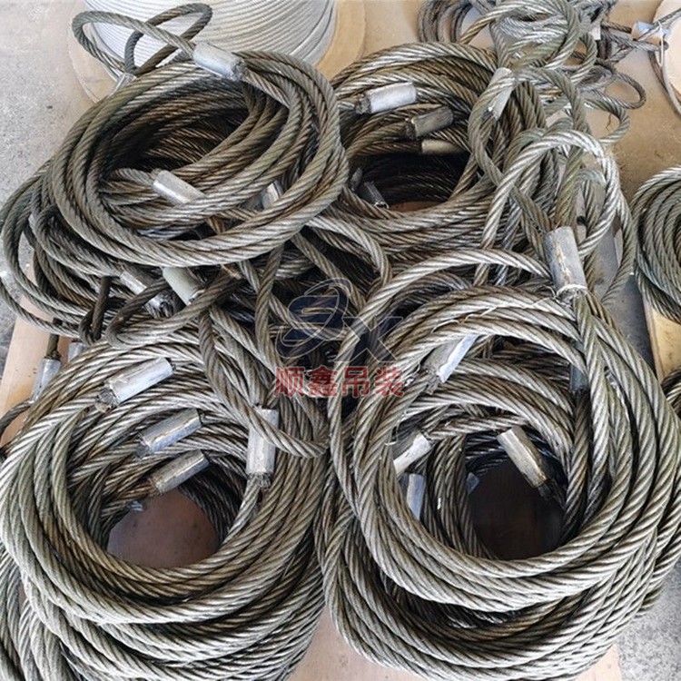 压制钢丝绳吊具