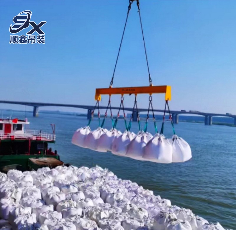 吨包吊梁